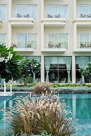 Golden Sands - By The Bay Resorts