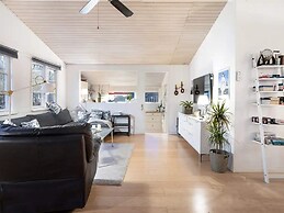 5 Star Holiday Home in Dronningmolle