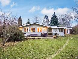 5 Star Holiday Home in Dronningmolle