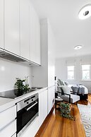 Designer Styled Studio in Central Trendy Glebe