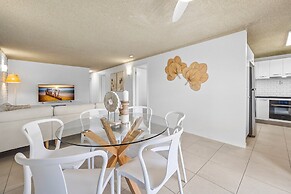 3-bed Waterfront Apartment With Private Patio