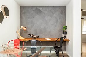 Suburban Two-bed Apartment With Parking and Patio
