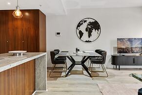 Central Southbank 1-bed Apartment