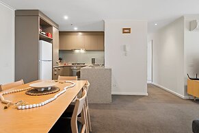 Gorgeous 3-bed Apartment Near Flagstaff Gardens