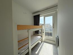 Stylish 3-bedroom Apartment With sea View