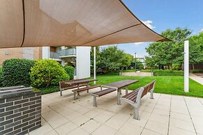Tranquil 1-bed Apartment With Courtyard, Pool, BBQ