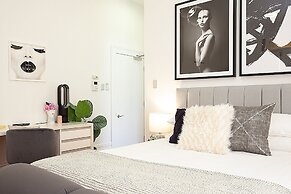 Charming Studio With Balcony in Inner-city Glebe