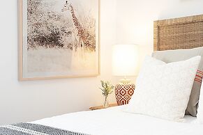 Modern and Cosy Inner West Apartment
