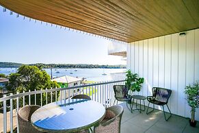 Elegant 2-bed Apartment With Incredible Bay Views