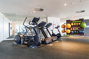 2-bed With Harbour Views & Outstanding Amenities