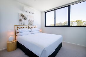 Lavish Coastal 2-bed With Stunning Ocean Views