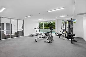 Spaciously Bright 1-bed Apartment