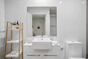 Spaciously Bright 1-bed Apartment