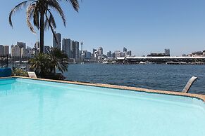 Wake up to Sydney Harbour