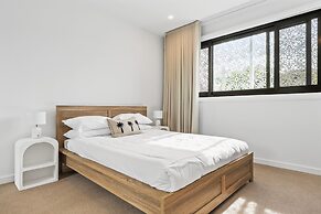 Deluxe 4-bed Home With Pool & Fire Pit