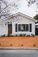 Exquisitely Spacious 3-bed Home