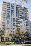 Central 1-bed With Parking, BBQ