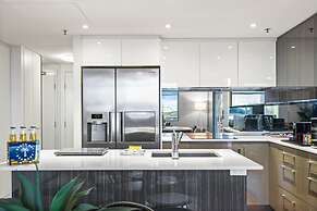 2-bed Brisbane City Pad With Pool & Gym