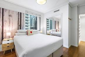 2-bed Brisbane City Pad With Pool & Gym