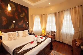 Elys Luxury Villa
