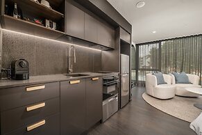 Braddon Studio With BBQ Area