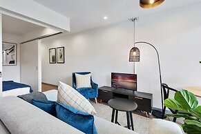 Beautifully Cosy St Kilda Apartment