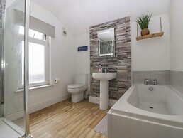 Lush House
