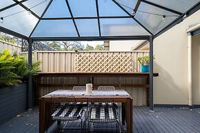 3-bed With Beach Views and Entertainment Area