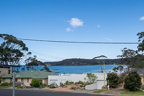 3-bed With Beach Views and Entertainment Area