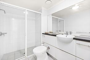 1-bed Brisbane City Centre With Pool, BBQ & Gym