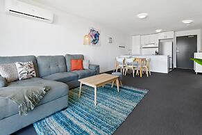 Executive and Spacious Apartment With Balcony