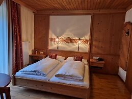 Hotel Karnischer Hof