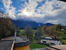 Hotel Karnischer Hof