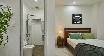 Green Riverside Hotel