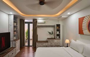 Green Riverside Hotel