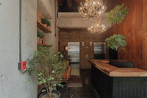 Hotel 10-36