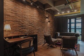 Hotel 10-36