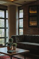 Hotel 10-36