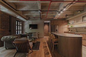 Hotel 10-36