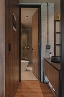 Hotel 10-36