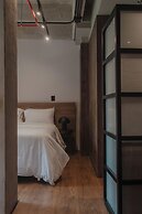 Hotel 10-36