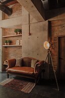 Hotel 10-36