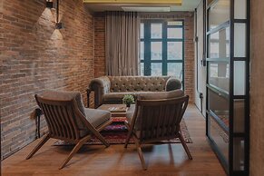 Hotel 10-36