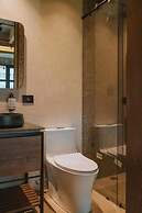 Hotel 10-36