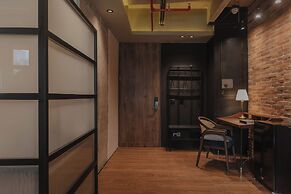 Hotel 10-36