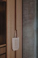 Hotel 10-36