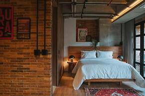 Hotel 10-36
