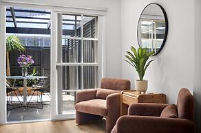 Charming 2-bed Home With Outdoor Space in Cremorne