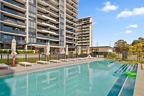 Stylish 2-bed Apartment With Luxe Amenities Access