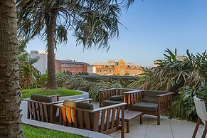 Fortitude Valley 3-bed, Top Floor + Bridge View